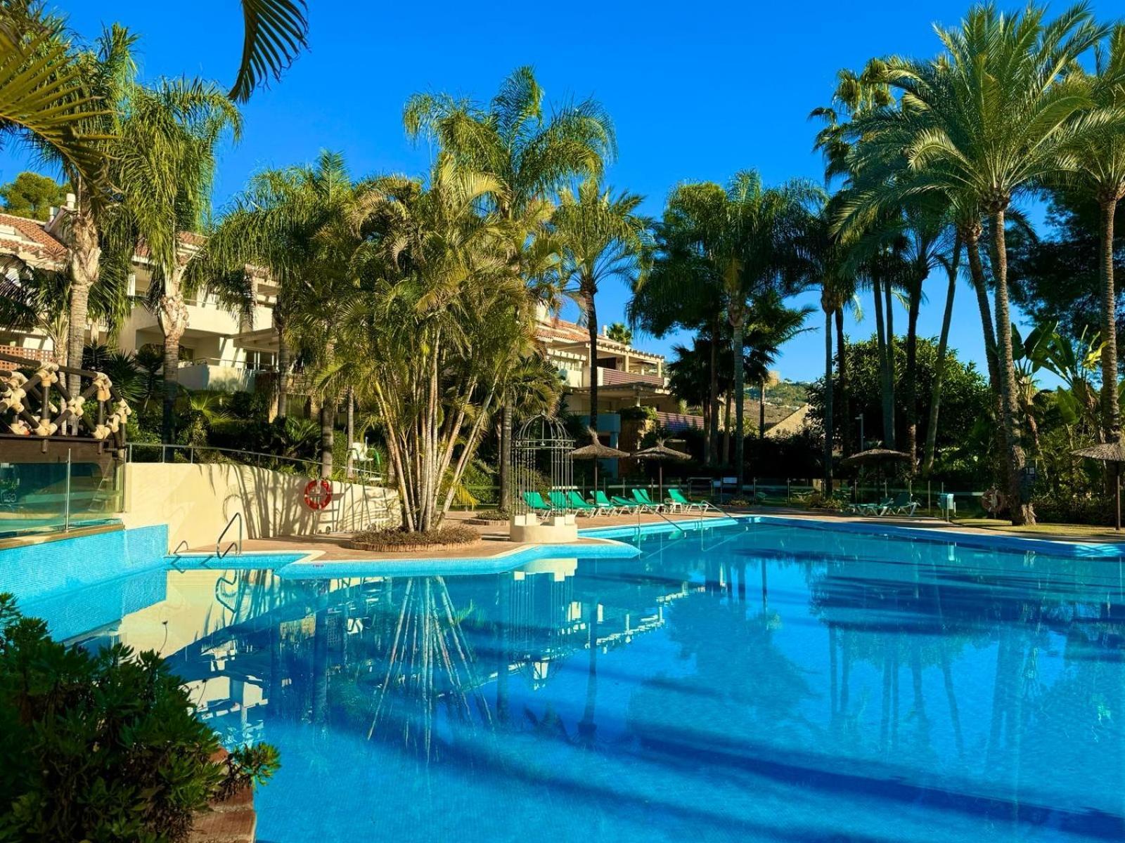 Luxury Apartamento *